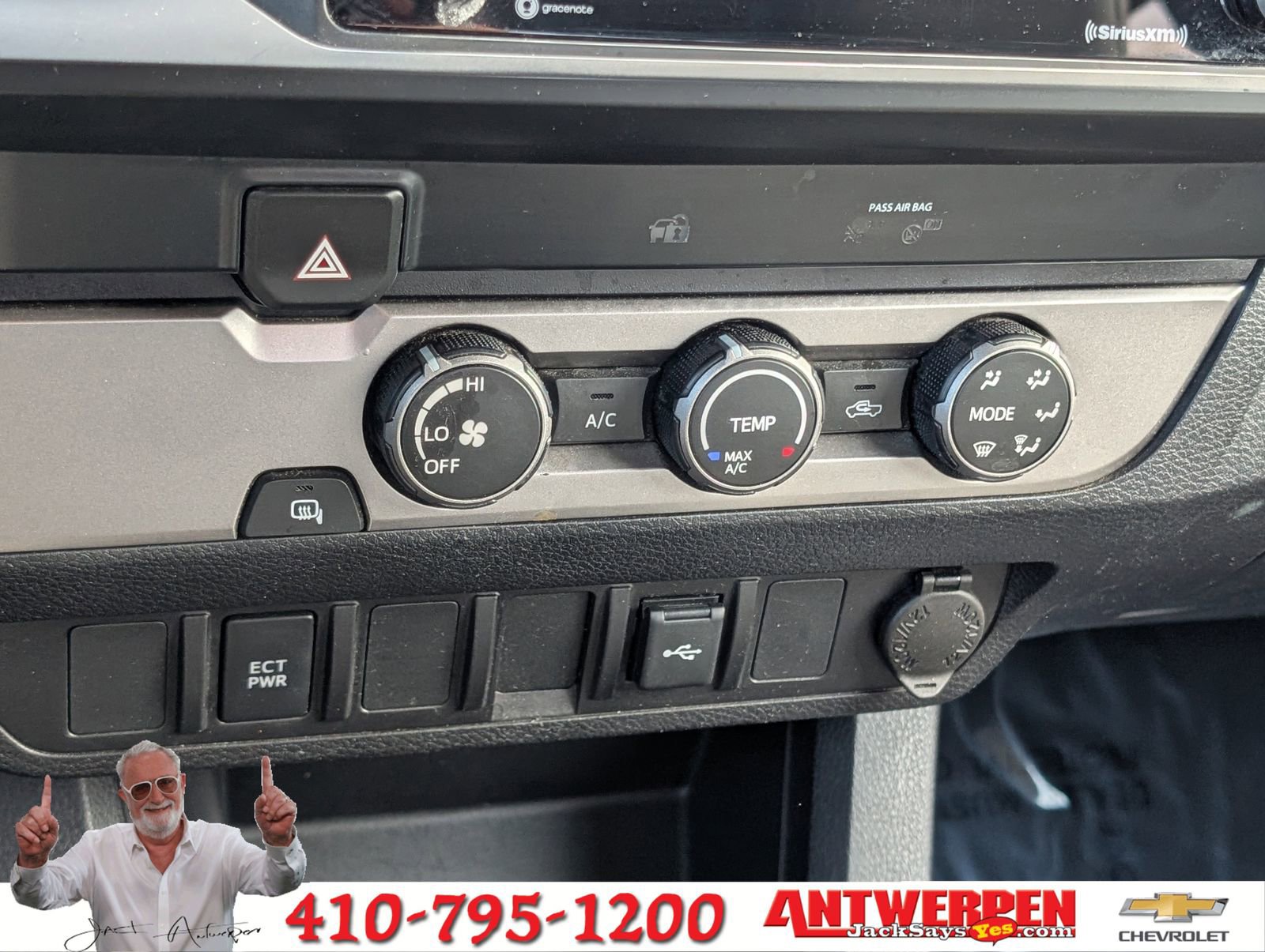 Used 2022 Toyota Tacoma SR image 22