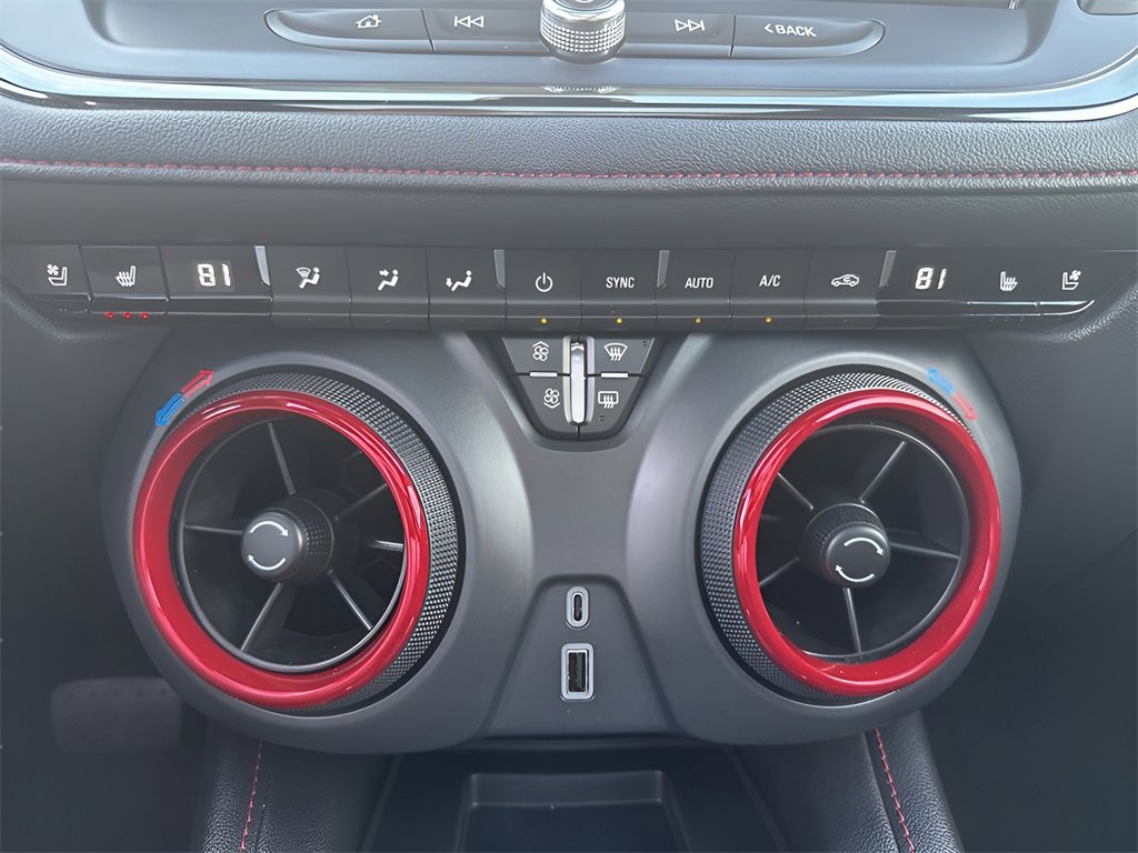Used 2023 Chevrolet Blazer RS w/ Enhanced Convenience Package image 27