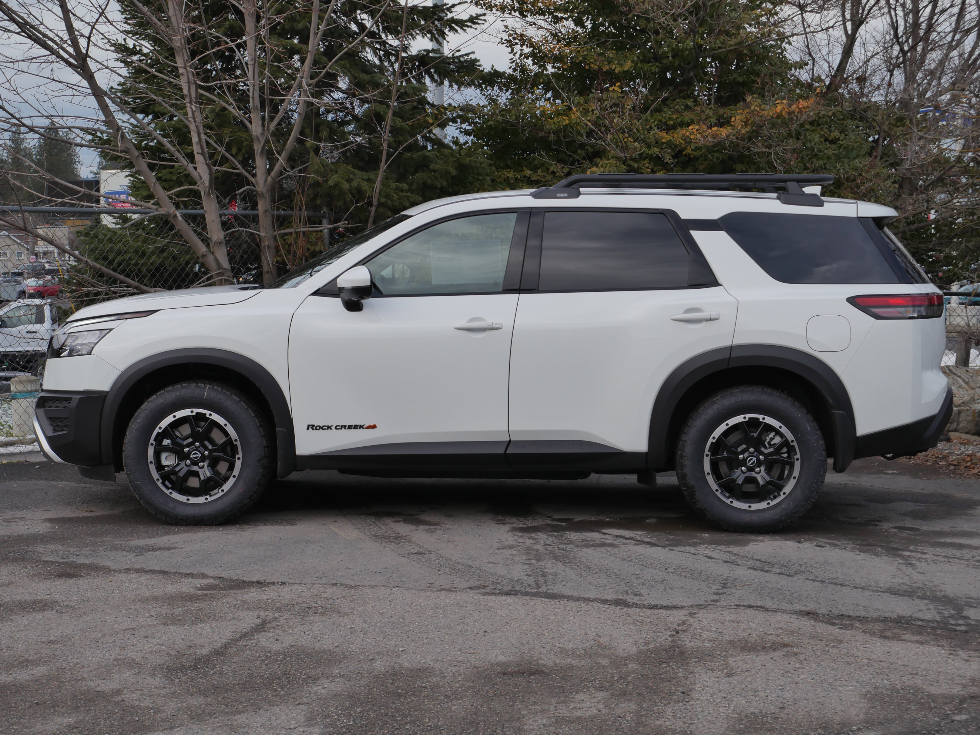 New 2025 Nissan Pathfinder Rock Creek image 15