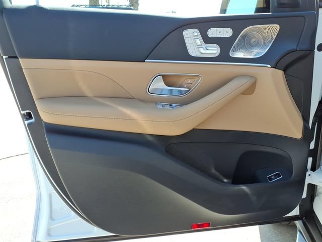 New 2026 Mercedes-Benz GLS 450 4MATIC image 12