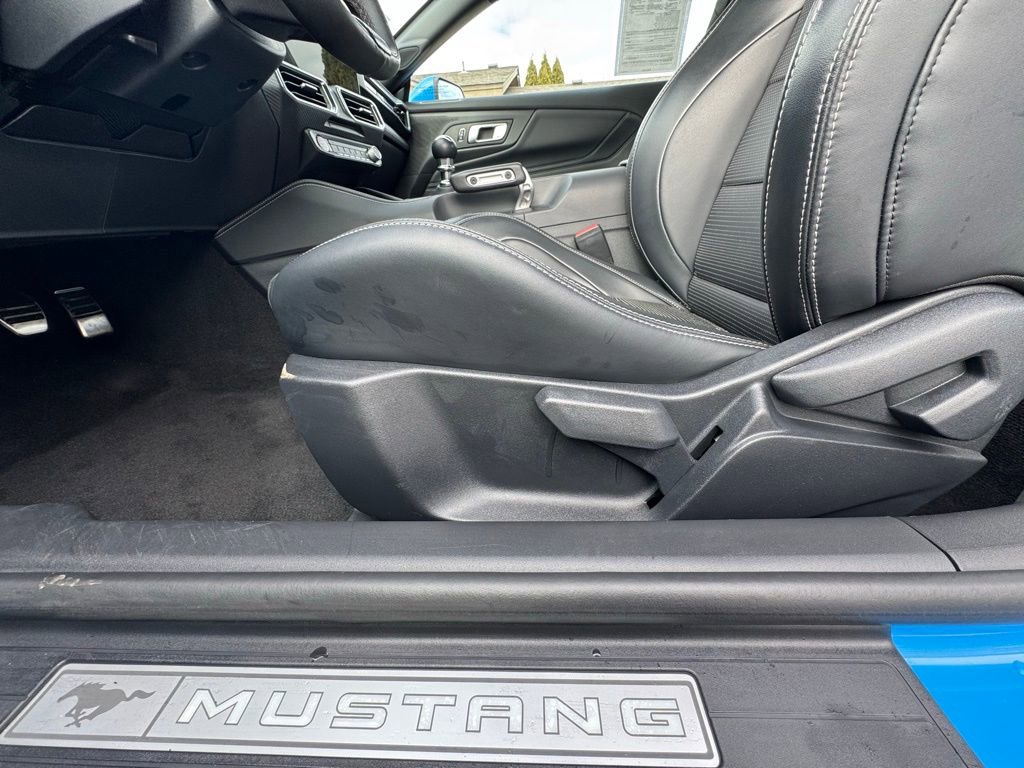 Used 2025 Ford Mustang GT Premium w/ GT Performance Package RWD image 18