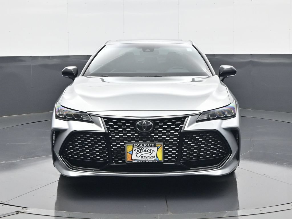 Used 2021 Toyota Avalon XSE FWD image 3