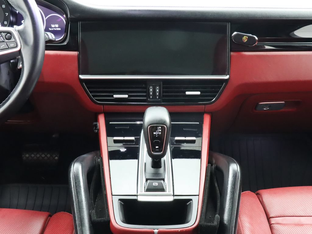 Used 2023 Porsche Cayenne AWD/4WD image 23