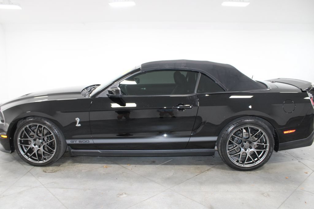 Used 2012 Ford Mustang Shelby GT500 w/ SVT Performance Pkg RWD image 7