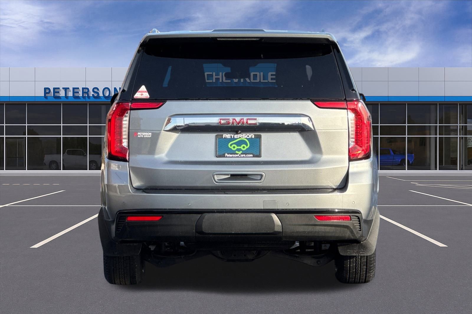 Certified 2023 GMC Yukon XL SLE w/ Gmc Pro Safety Plus Package image 5