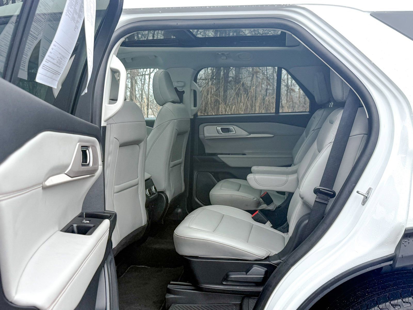 Certified 2025 Ford Explorer Active w/ Active Comfort Package image 19