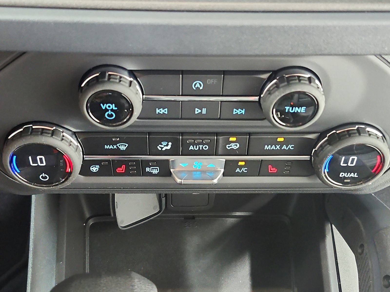 New 2026 Ford Bronco Badlands AWD/4WD image 33