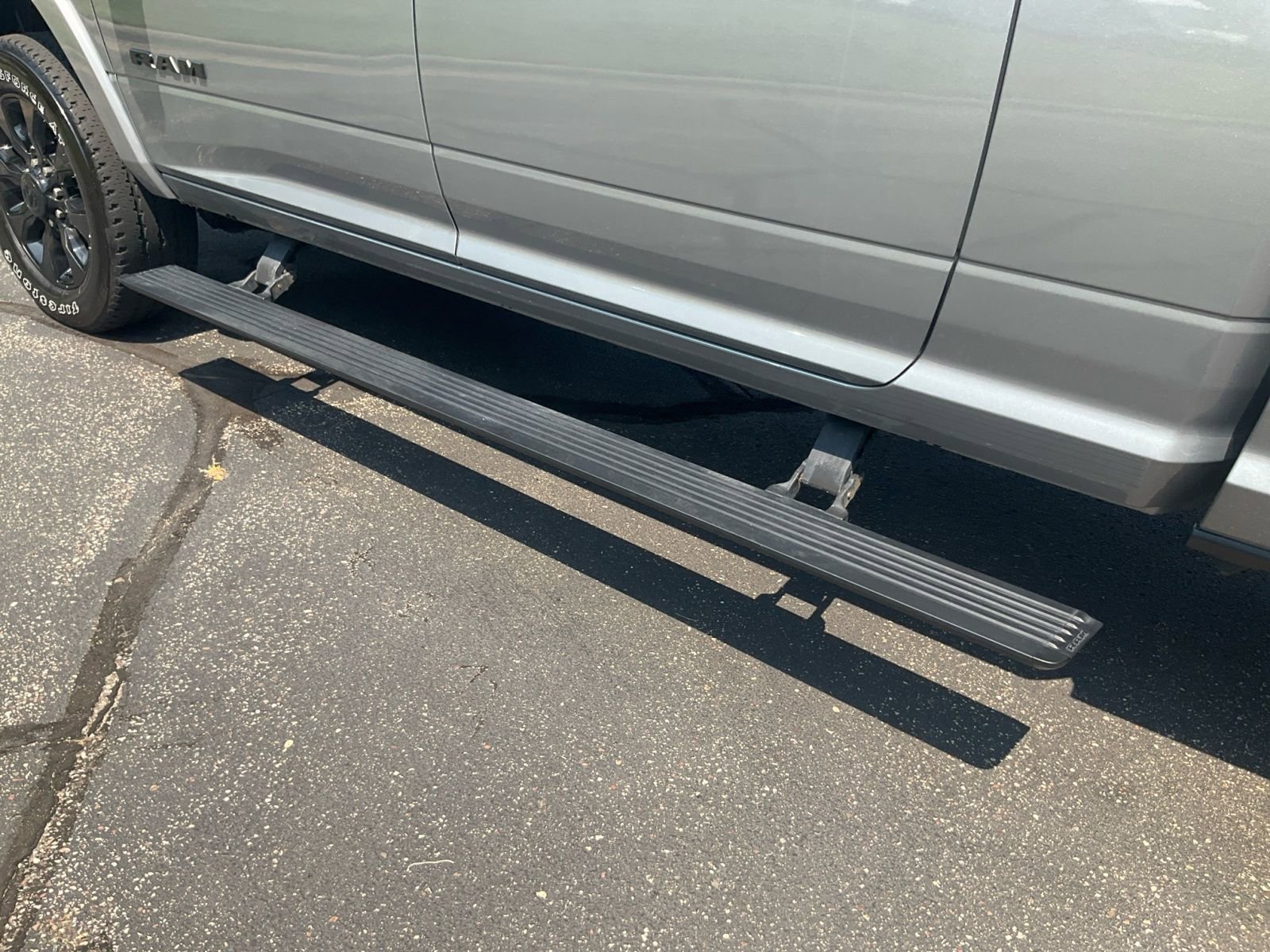 Used 2024 RAM 3500 Limited image 35