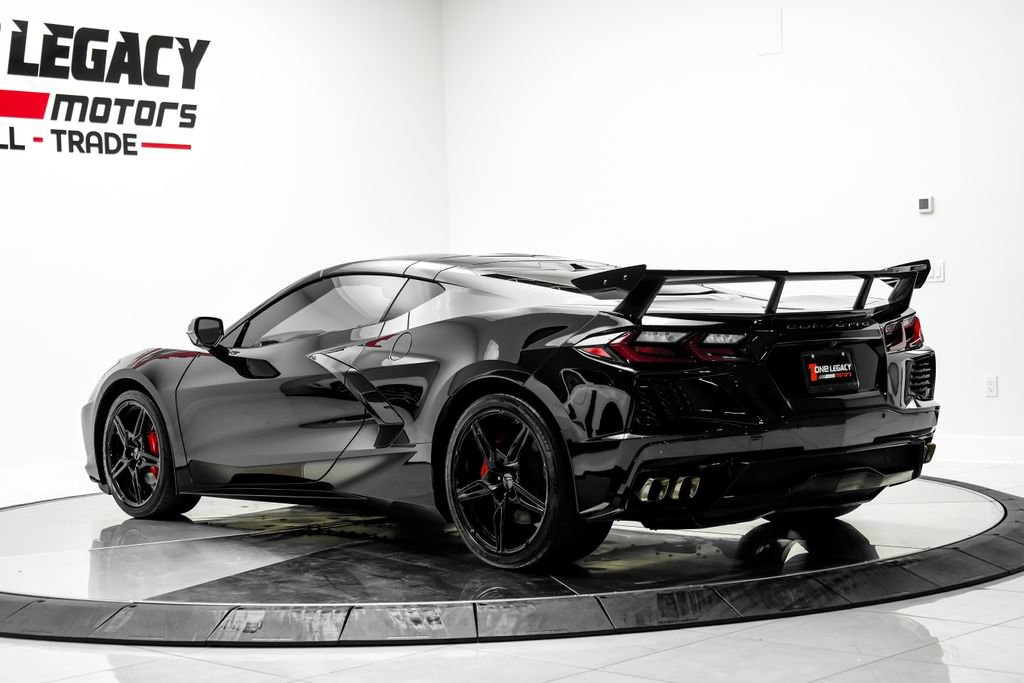 Used 2021 Chevrolet Corvette Stingray Premium Cpe w/ Engine Appearance Package RWD image 12