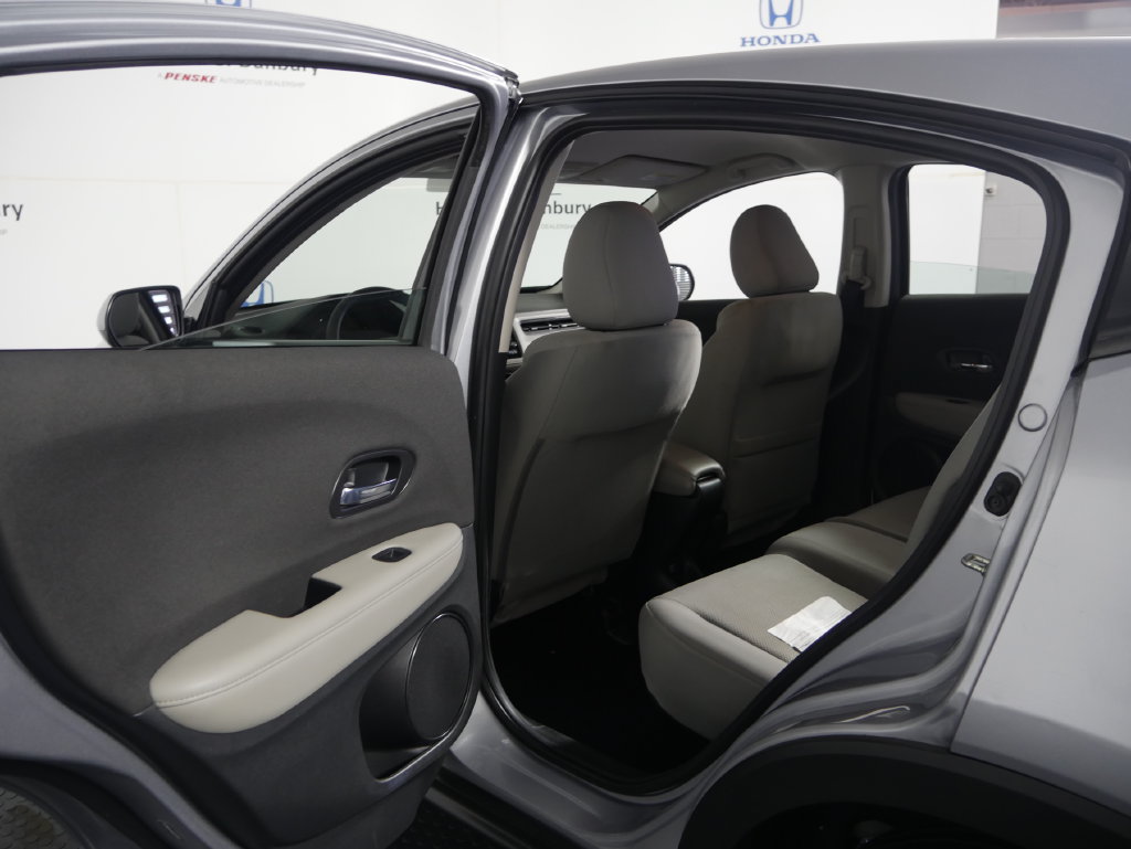 Used 2020 Honda HR-V LX image 10