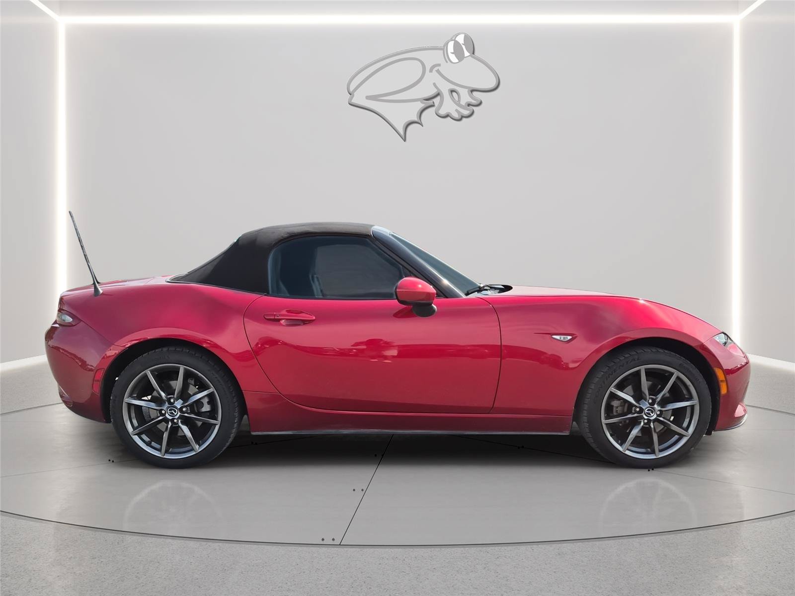Used 2016 MAZDA MX-5 Miata Grand Touring RWD image 6
