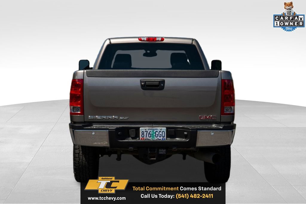 Used 2013 GMC Sierra 2500 SLT w/ Entertainment Package AWD/4WD image 4