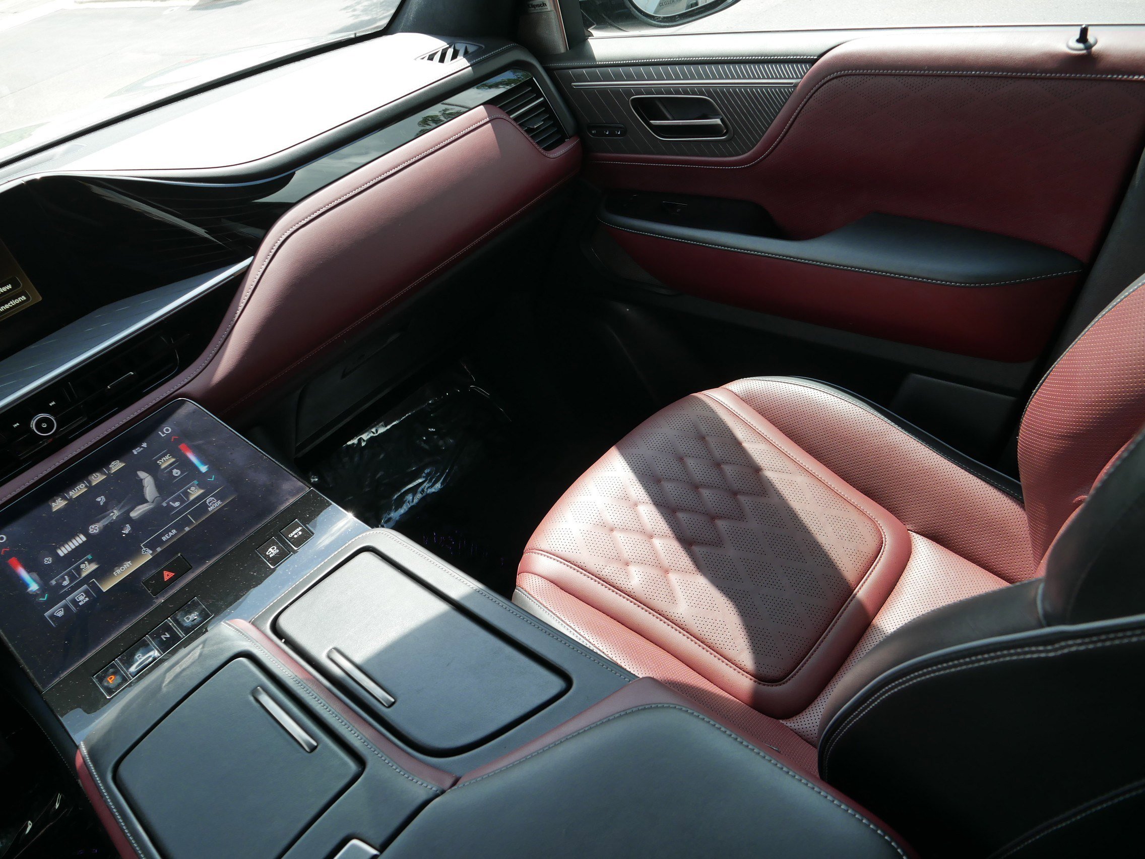 Certified 2025 INFINITI QX80 Autograph image 11