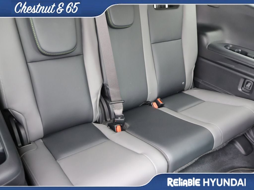 Used 2025 Subaru Ascent Onyx Edition w/ Onyx Package AWD/4WD image 14