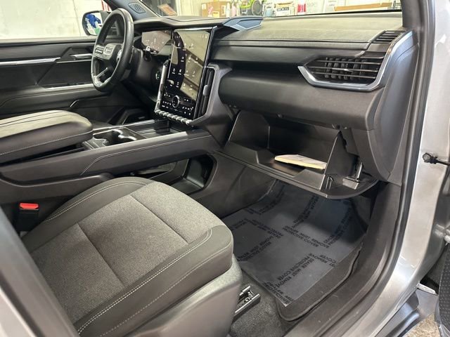 Used 2025 GMC Acadia Elevation image 34