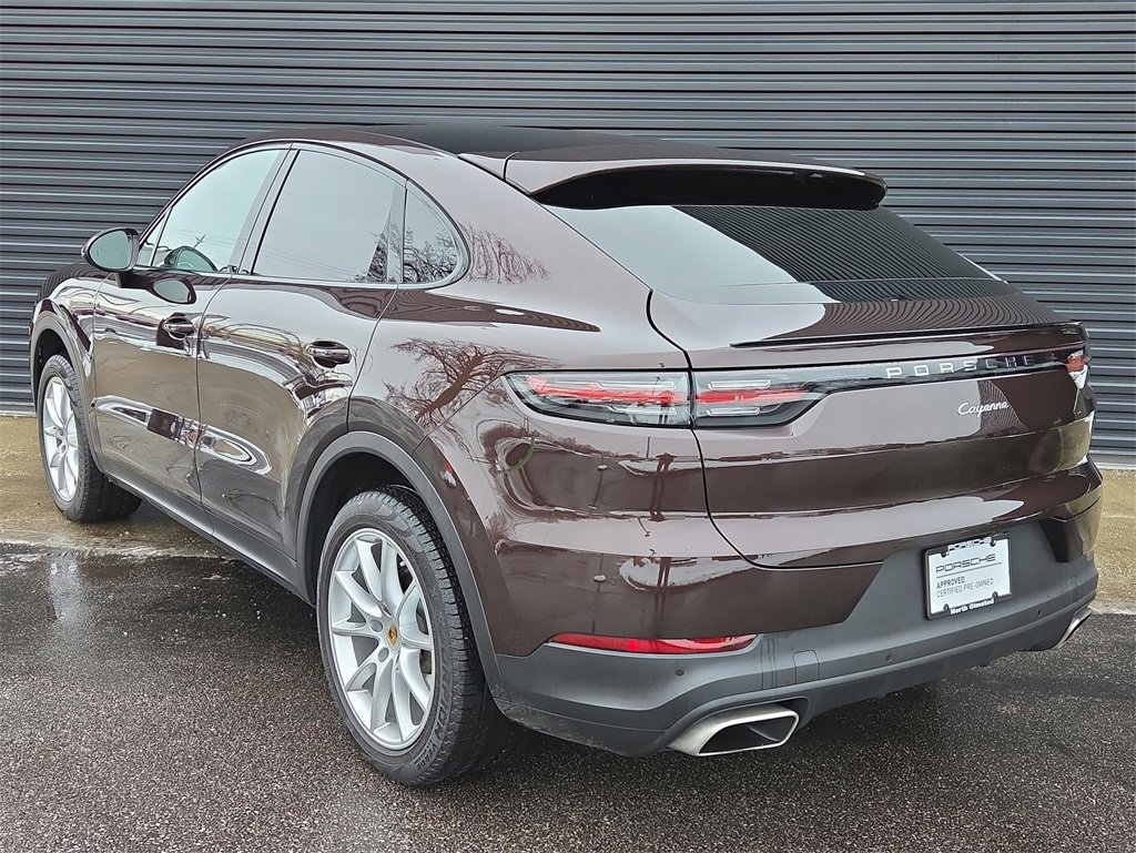 Used 2021 Porsche Cayenne Coupe image 3