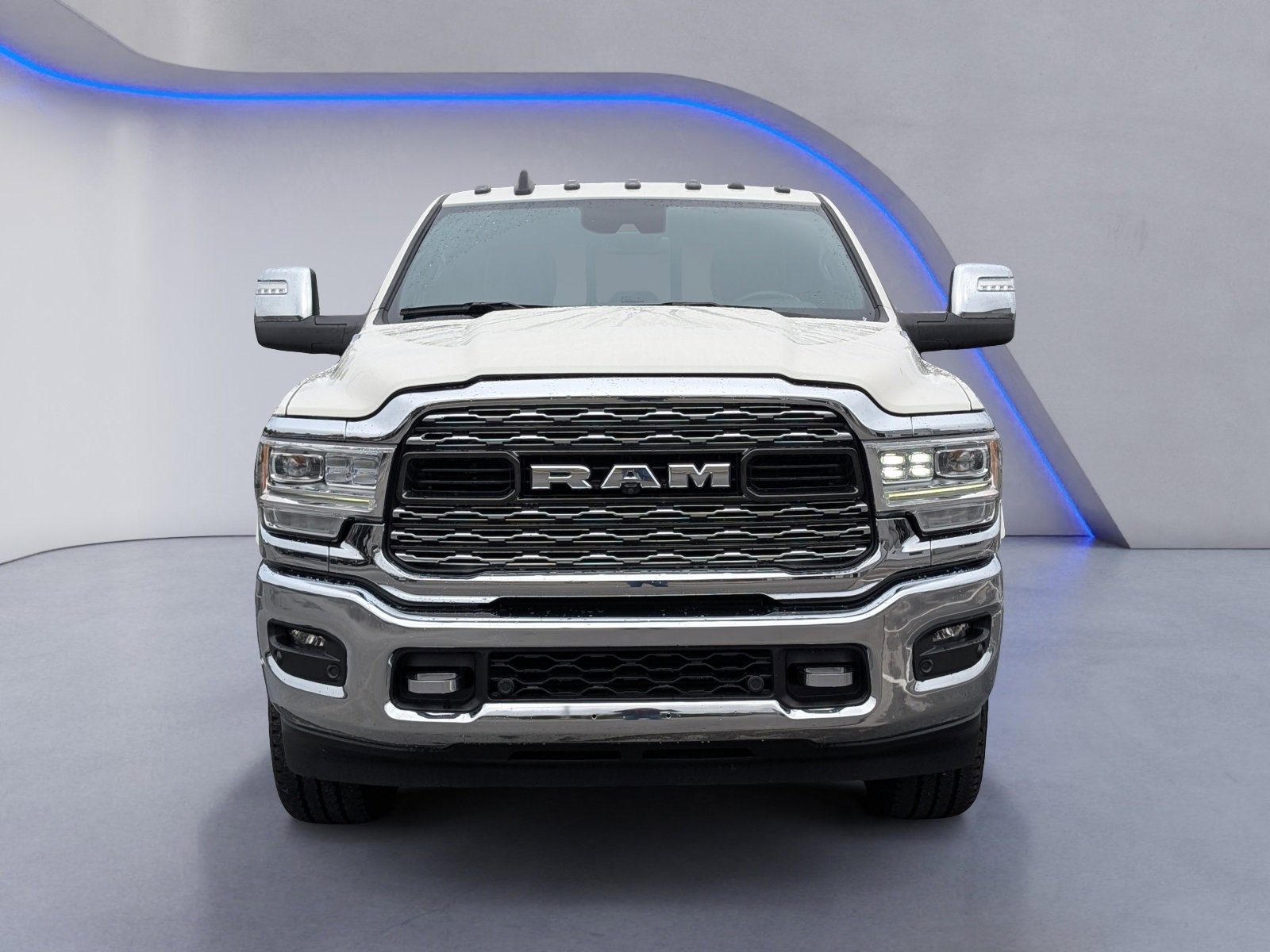 Used 2024 RAM 2500 Limited image 3