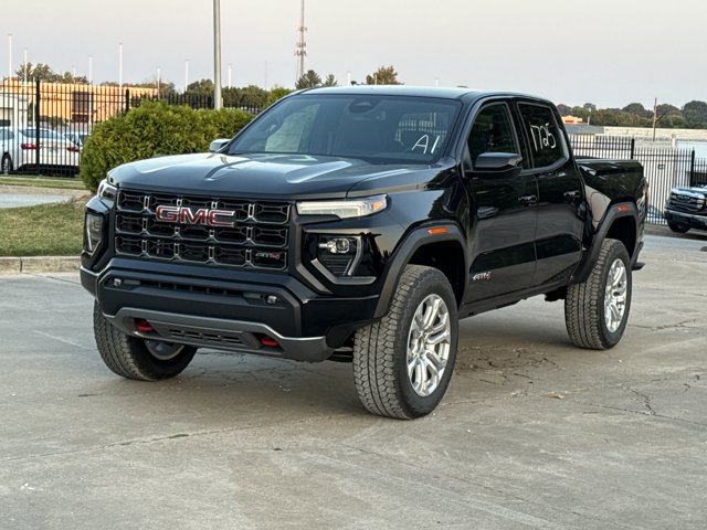 New 2026 GMC Canyon AT4 AWD/4WD image 14