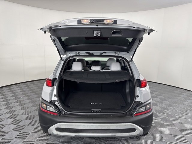 Used 2023 Hyundai Kona SEL image 11