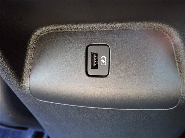Used 2022 Nissan Sentra SV w/ SV Premium Package FWD image 9