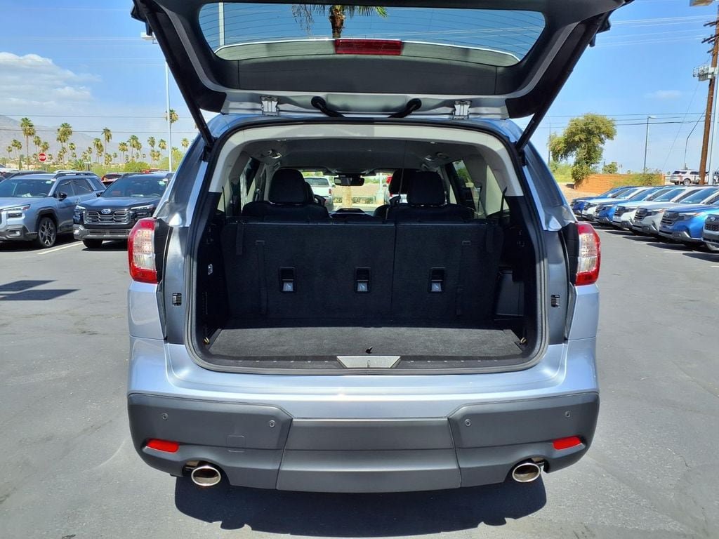 Used 2023 Subaru Ascent Limited AWD/4WD image 15