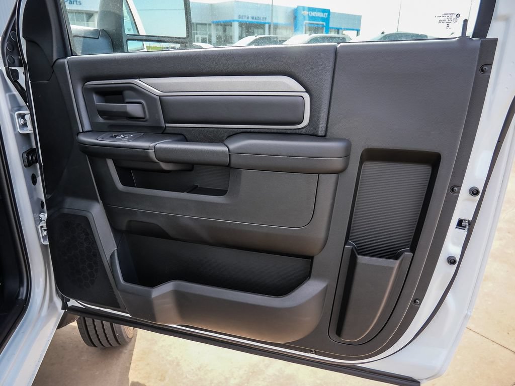 New 2026 RAM 4500 Tradesman AWD/4WD image 34