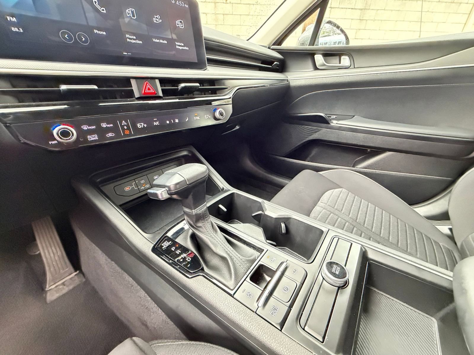 Used 2025 Kia K5 LXS FWD image 39