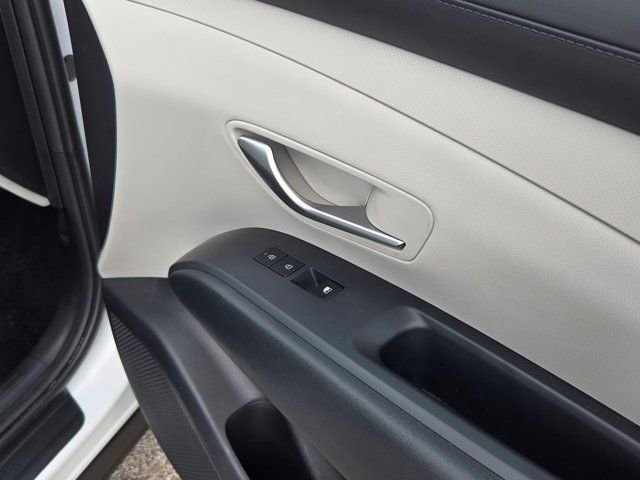 Used 2025 Hyundai Tucson SEL FWD image 28