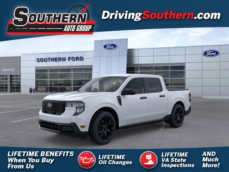 New 2025 Ford Maverick XLT w/ Black Appearance Package