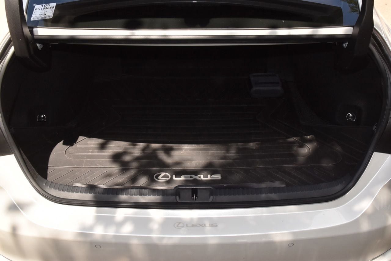 Used 2023 Lexus ES 350 w/ Premium Package FWD image 37