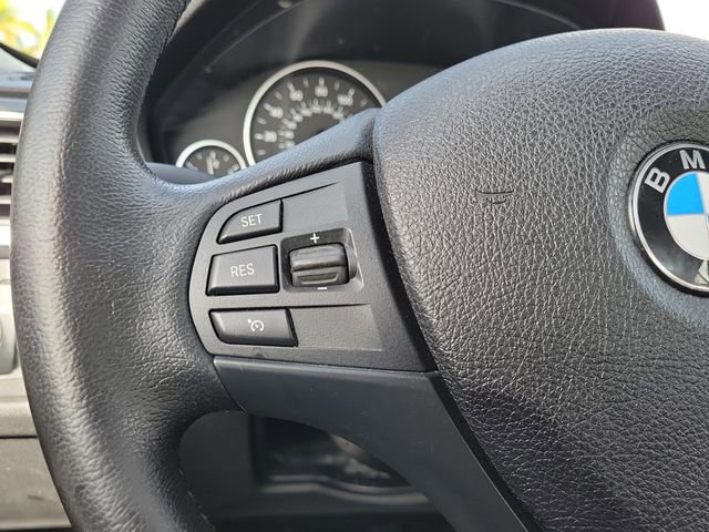 Used 2017 BMW 320i Sedan image 14