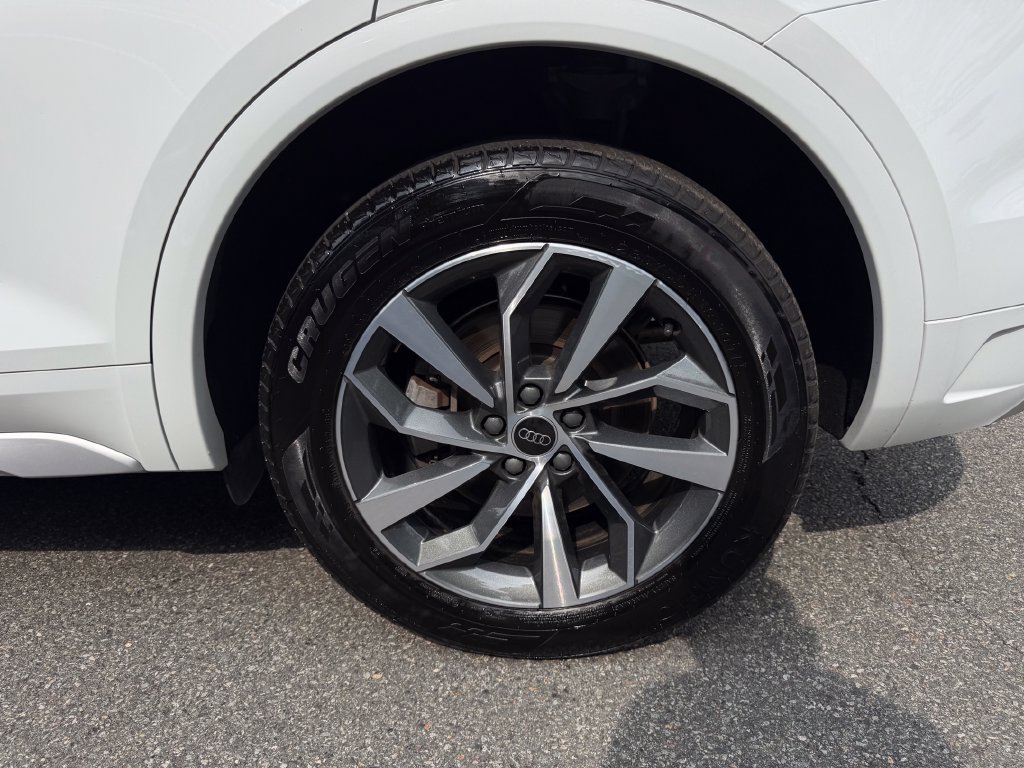 Used 2023 Audi Q5 2.0T Premium AWD/4WD image 9