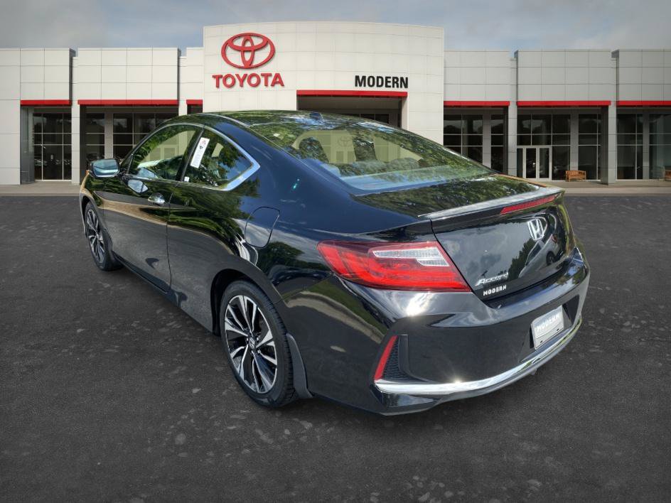 Used 2017 Honda Accord EX image 6