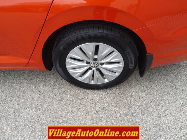 Used 2019 Volkswagen Jetta S w/ Driver Assistance Package image 10