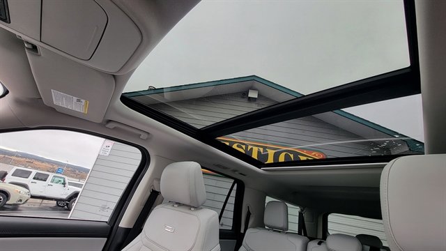 Used 2025 Ford Expedition Max Platinum image 54