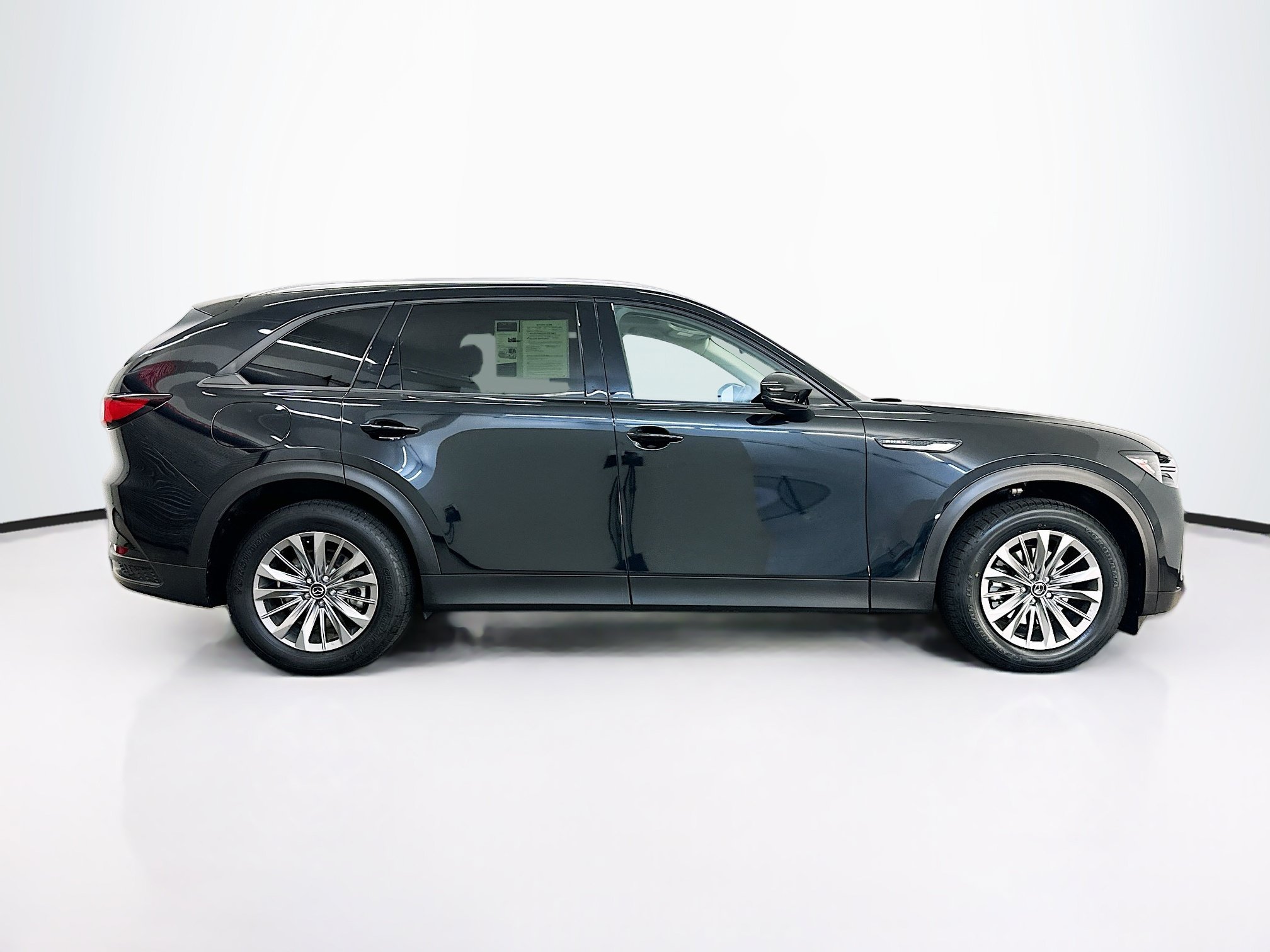 Used 2025 MAZDA CX-90 Plug-In Hybrid w/ Preferred AWD/4WD image 10