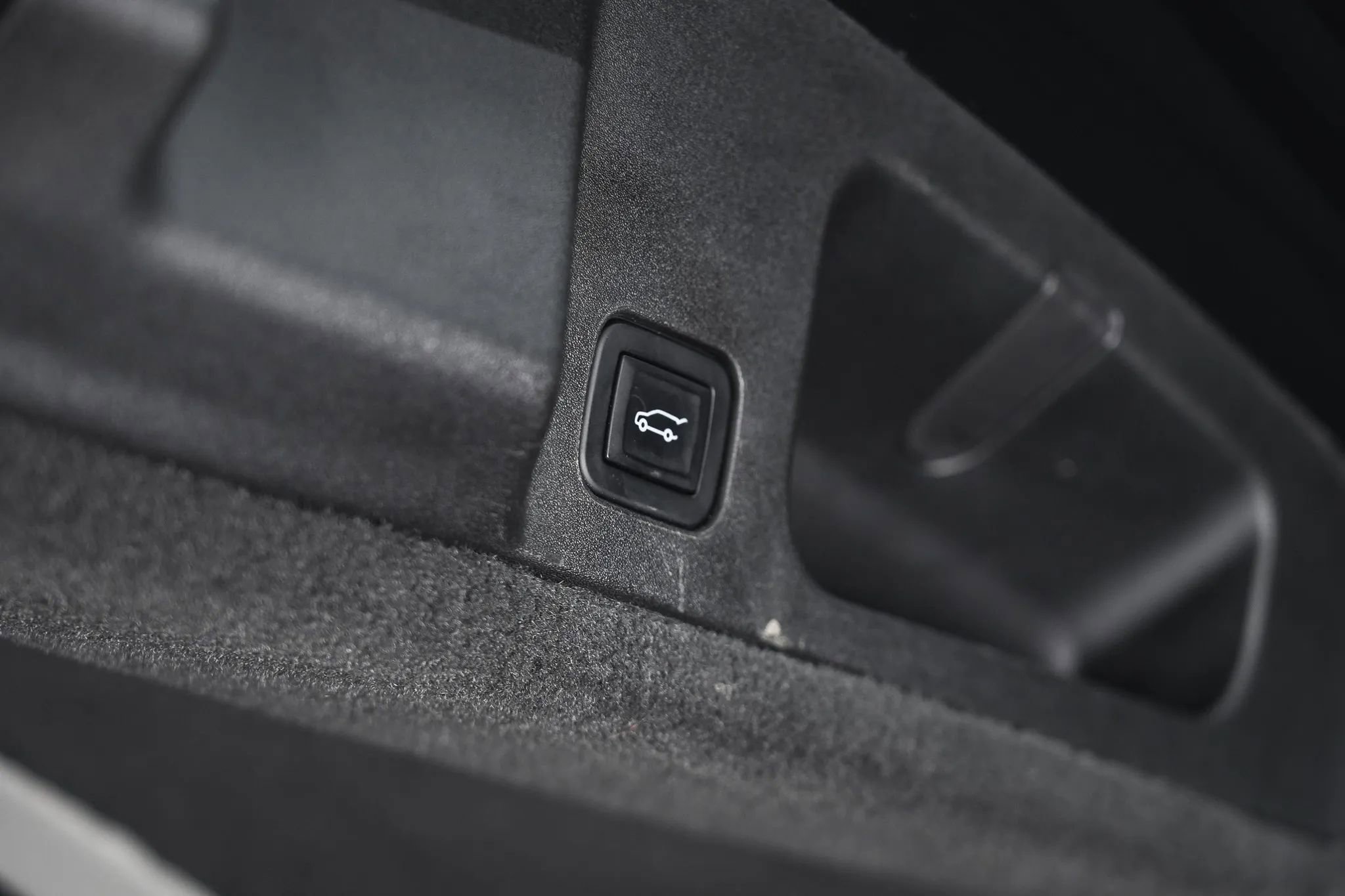 Used 2014 Cadillac CTS V image 74