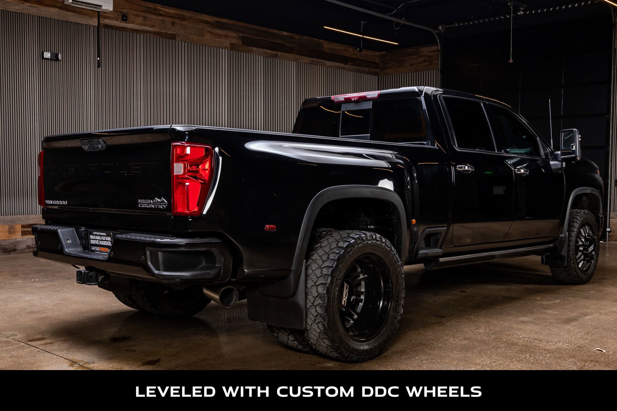 Used 2022 Chevrolet Silverado 3500 High Country w/ LPO, Hitch Package image 9