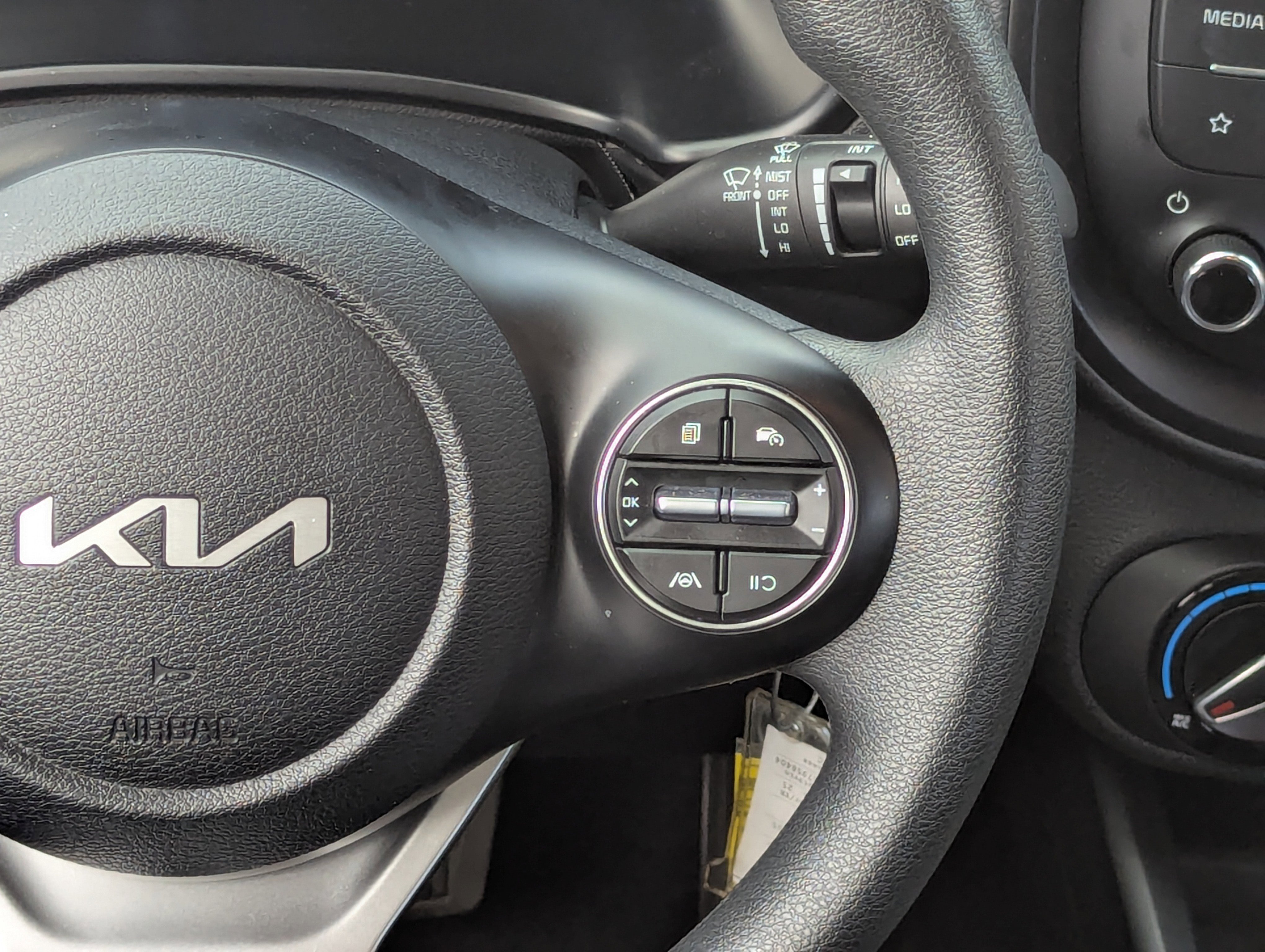 Certified 2025 Kia Soul S image 18