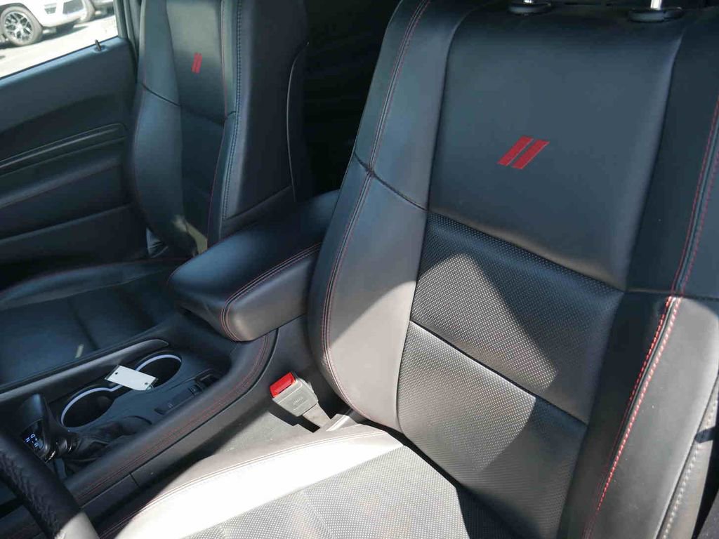 Used 2025 Dodge Durango R/T AWD/4WD image 32