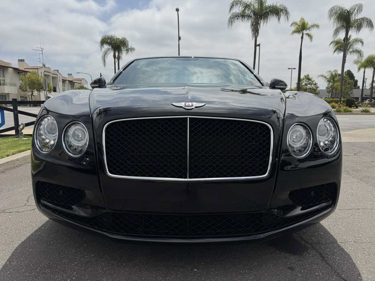 Used 2017 Bentley Flying Spur S V8 AWD/4WD image 12