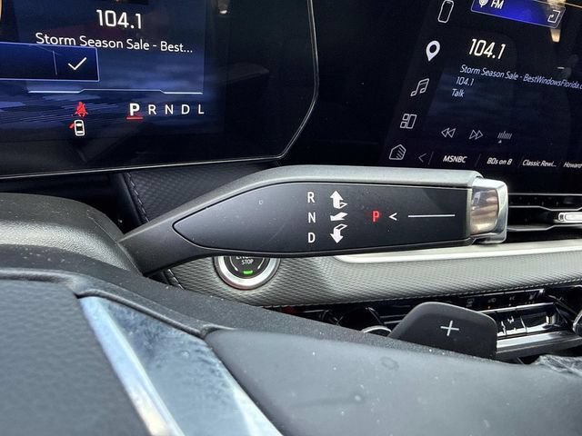 Used 2025 Chevrolet Equinox LT FWD image 42