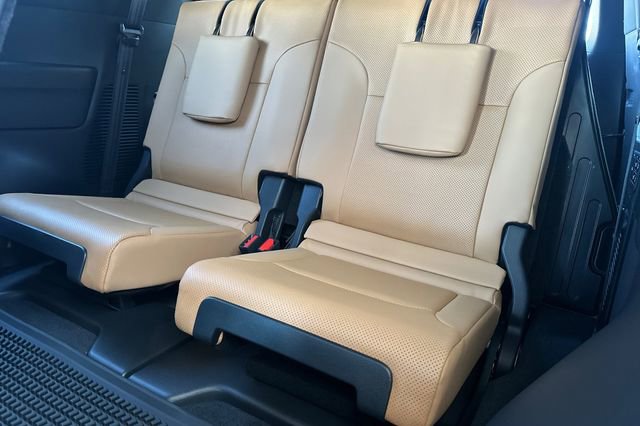 New 2026 Lexus LX 600 4WD w/ Luxury Package image 14