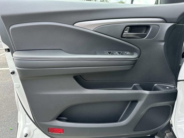 New 2026 Honda Ridgeline Sport image 18