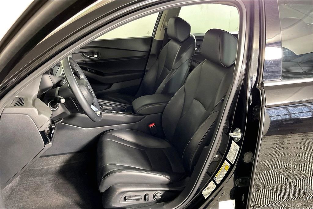 Used 2023 Honda Accord Touring image 24