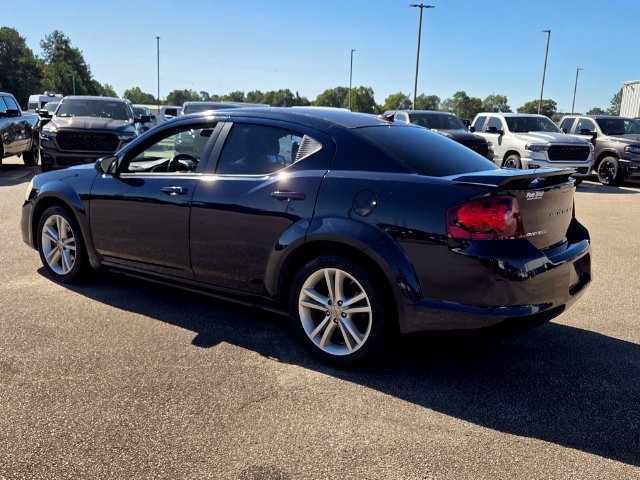 Used 2014 Dodge Avenger SXT w/ Rallye Appearance Group FWD image 10