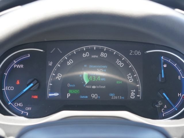 Used 2024 Toyota RAV4 LE AWD/4WD image 22
