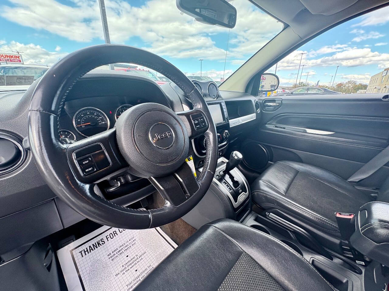 Used 2014 Jeep Compass Latitude FWD image 13