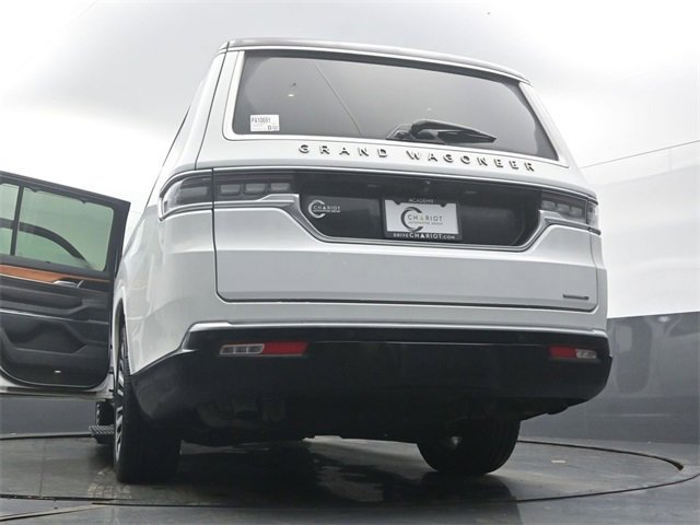 Used 2024 Jeep Grand Wagoneer L Series III image 62