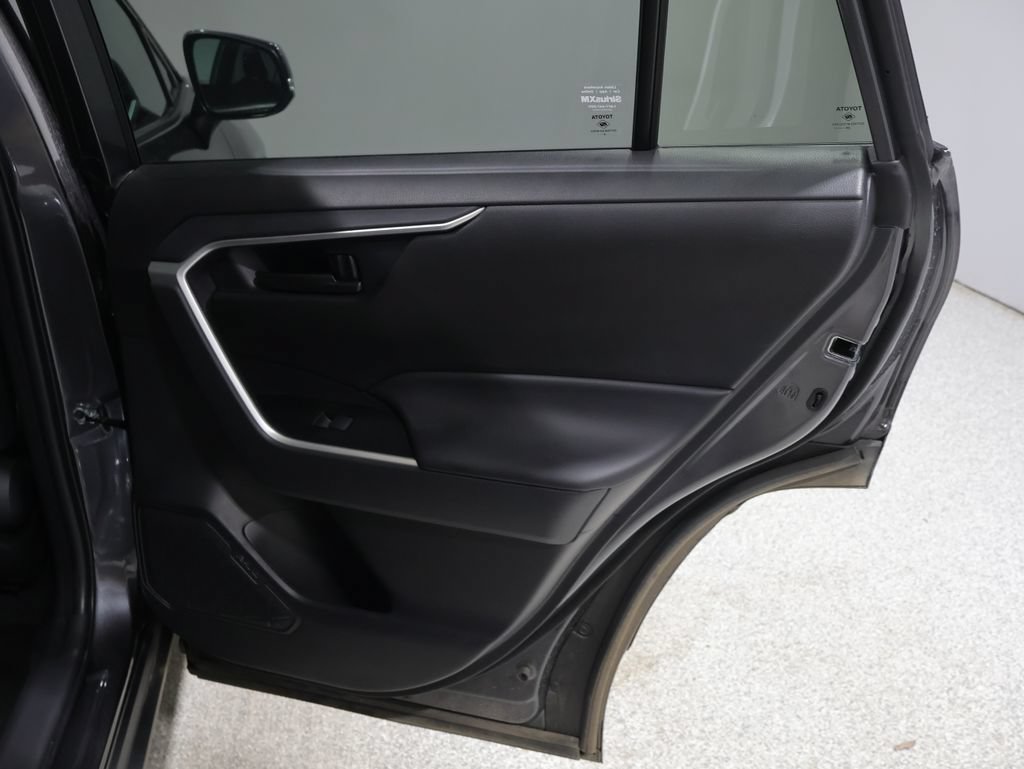 Certified 2024 Toyota RAV4 LE AWD/4WD image 21